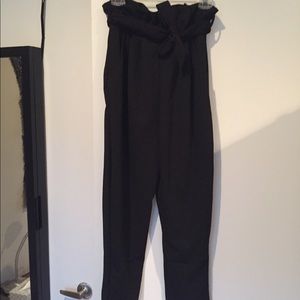 NWT Black paper bag pants